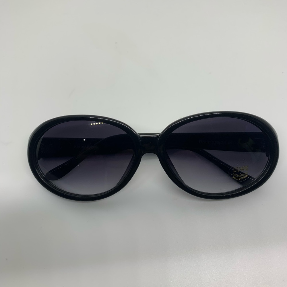 Pop eyewear